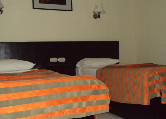 Elysees Apartment Hotel