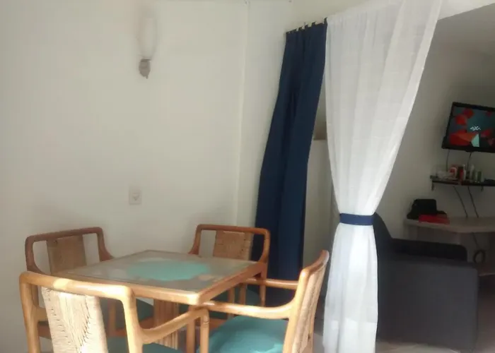 Apartments Suites Brisas Cancun