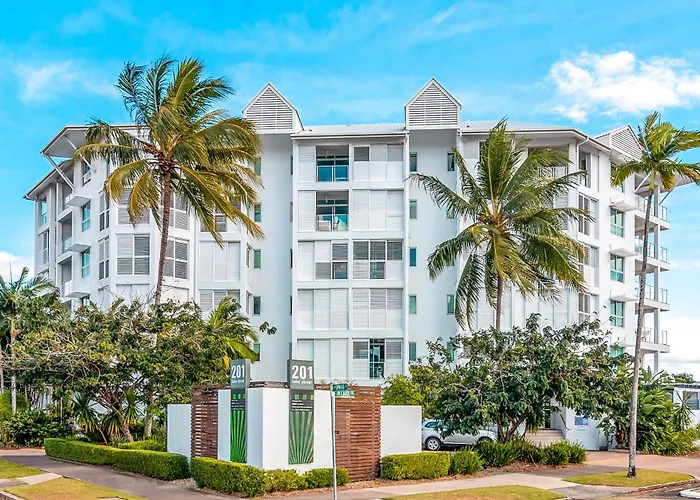 Family resorts 201 Lake Street