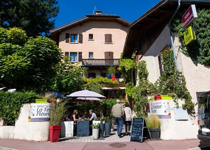 Logis Hôtel La Terrasse Fleurie