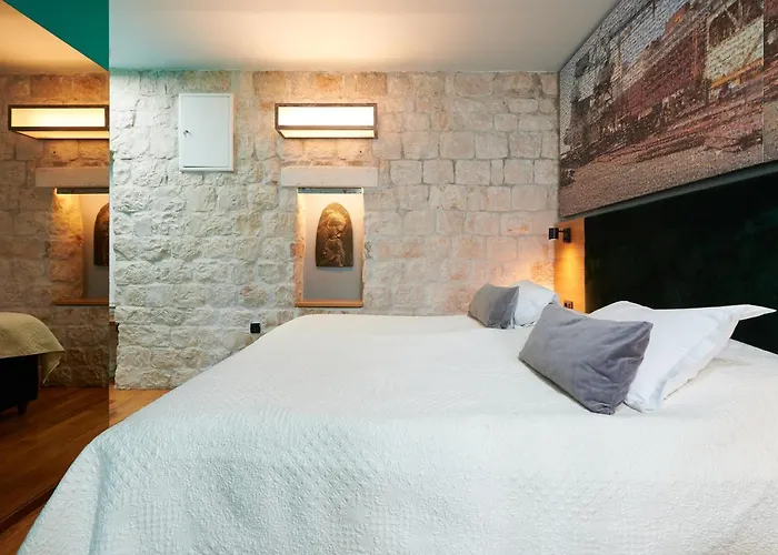 Domus Maritima