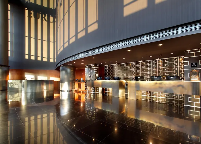 Perros hoteles Eurostars Madrid Tower