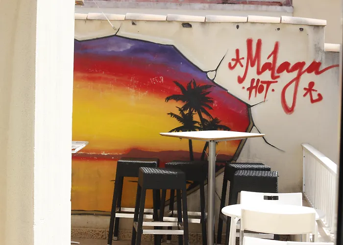 Resort: Feel Hostels Soho Malaga