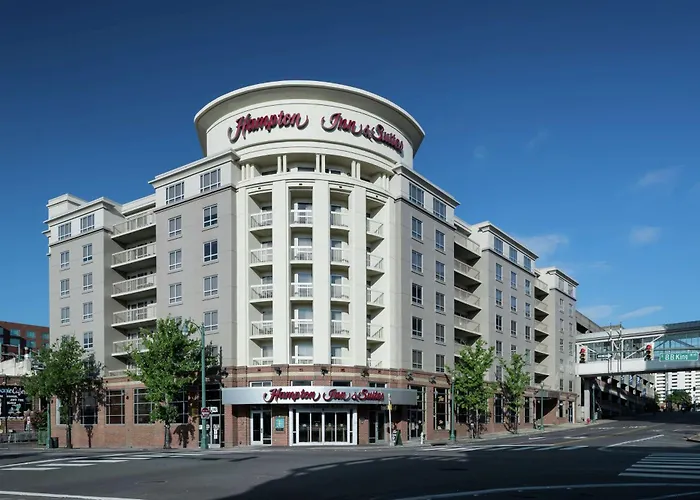 Hampton Inn & Suites Memphis-Beale Street