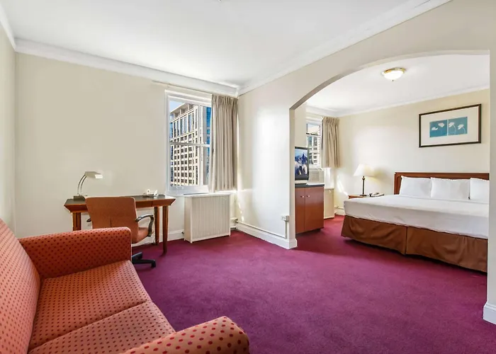 Travelodge By Wyndham Downtown Chicago