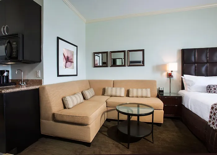 Crowne Plaza -Downtown By Ihg