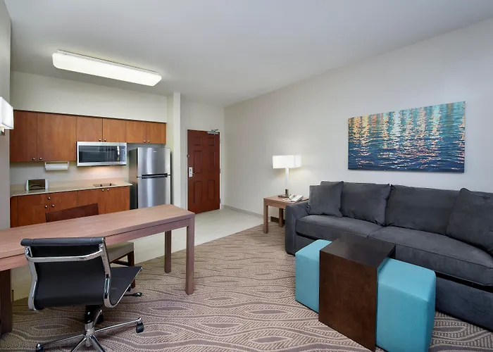 Pets Allowed Hotel Hawthorn Extended Stay By Wyndham Naples