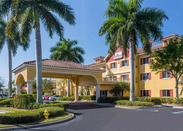 Pets Allowed Hotel Hawthorn Extended Stay By Wyndham Naples