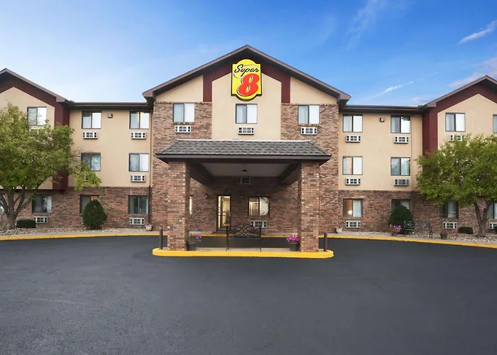 Super 8 By Wyndham Peoria