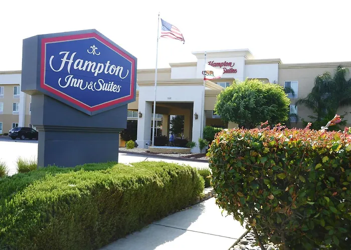 Hampton Inn & Suites Red Bluff