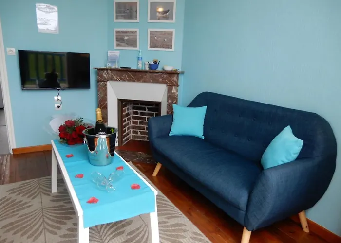 Villa Des Bains De Mer Avec Balcon Et Vue, Terrasse, 300 M Plage, 2 Chambres, Velos Fournis A Mers Les Bains Le Treport, Petit Dejeuner En Option