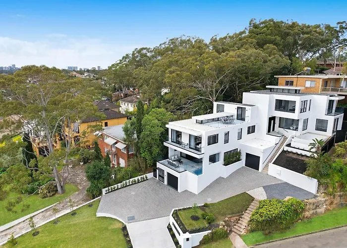 Pets Allowed Hotel Luxury Waterside Home