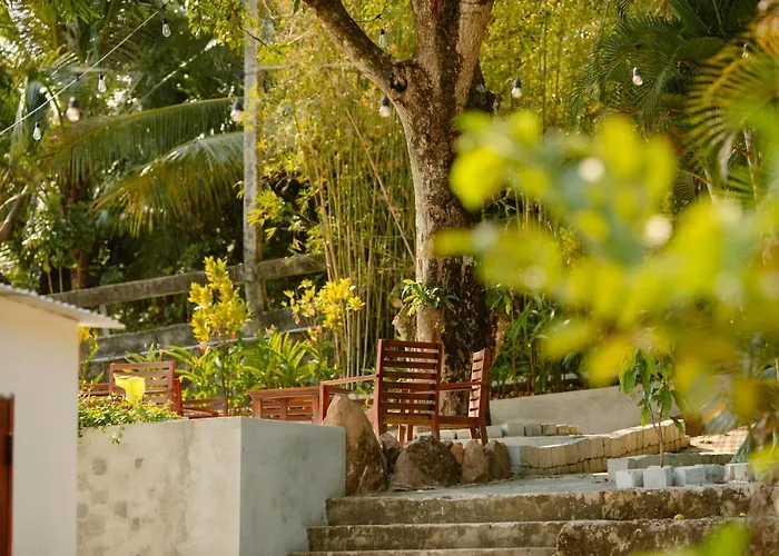 The Vibe House - Chillout Hostel