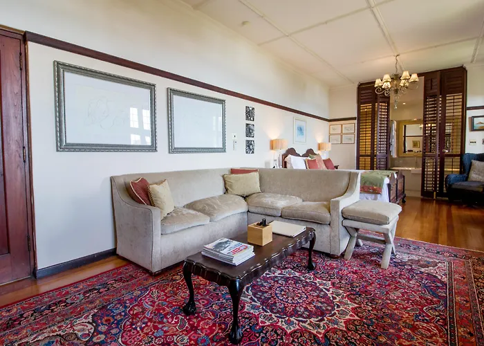 Camps Bay Retreat Hotel