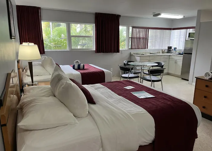 Pets Allowed Hotel Grand And Spa & Worthington All Male