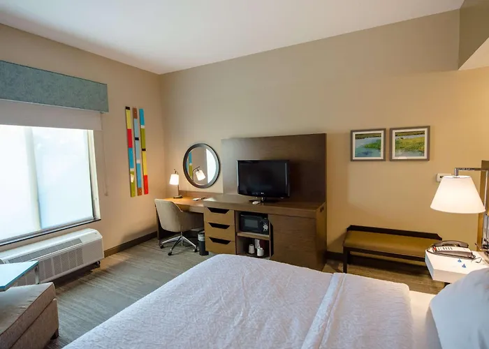 Hampton Inn & Suites Port Arthur