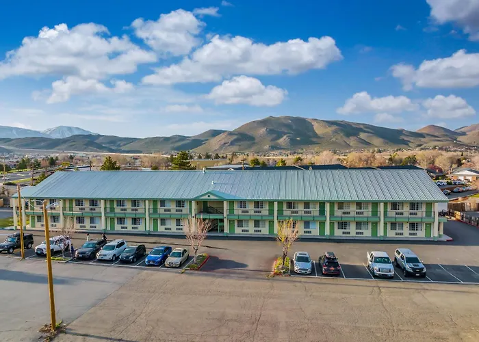 Days Inn By Wyndham Carson City