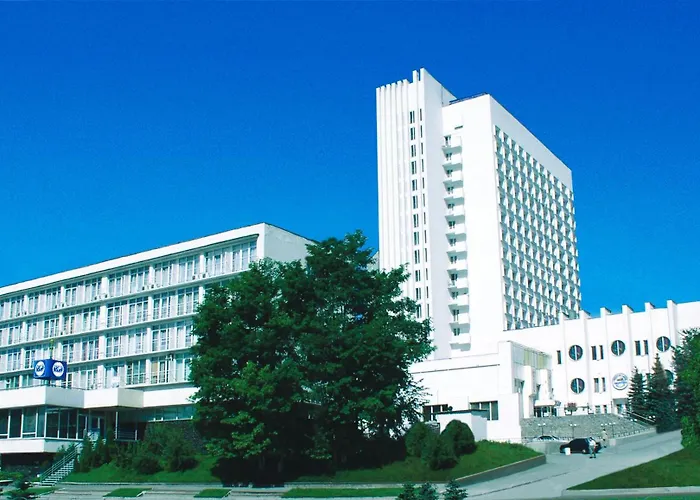 Hotel Mir