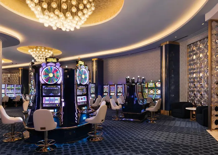 Fontainebleau Las Vegas By Suiteness