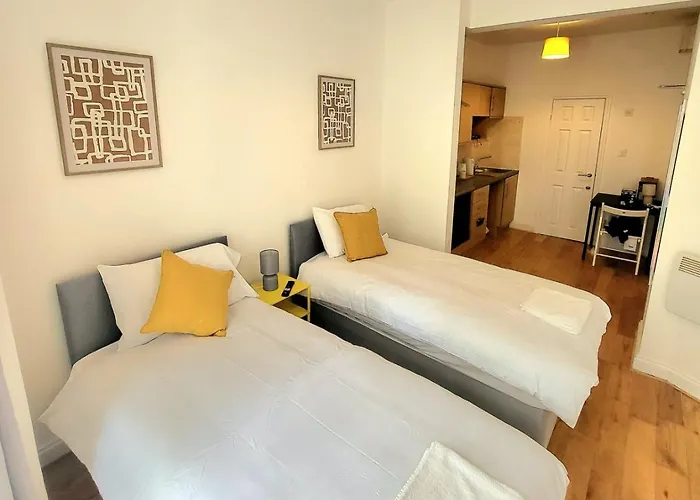 En-Suite Double Rooms - Leytonstone E11