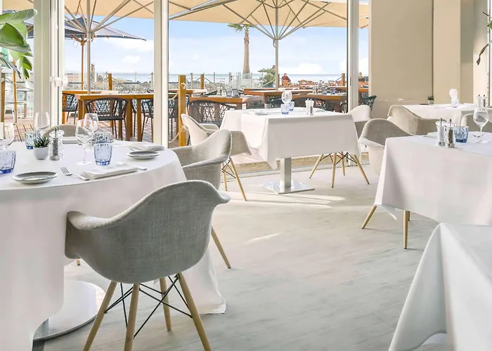 Hôtels Avec Casino à Mandelieu