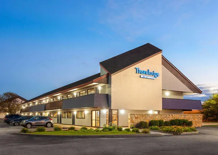 Travelodge By Wyndham Peoria