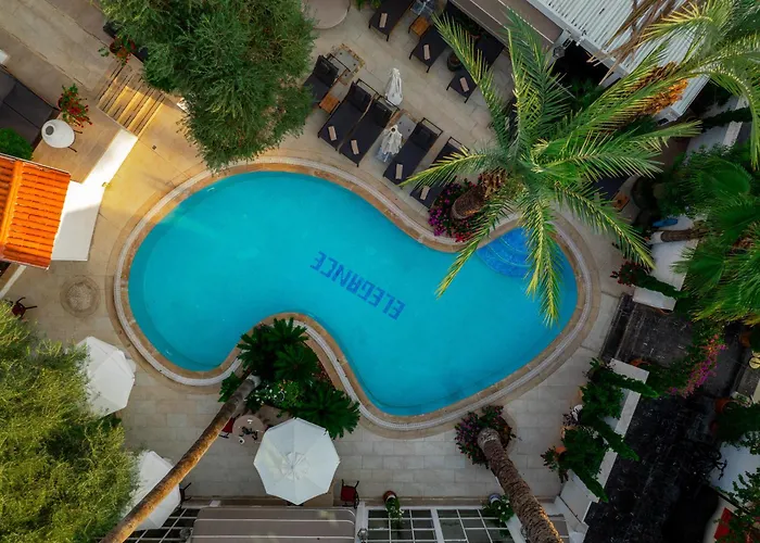 Hotel: Elegance East Hotel