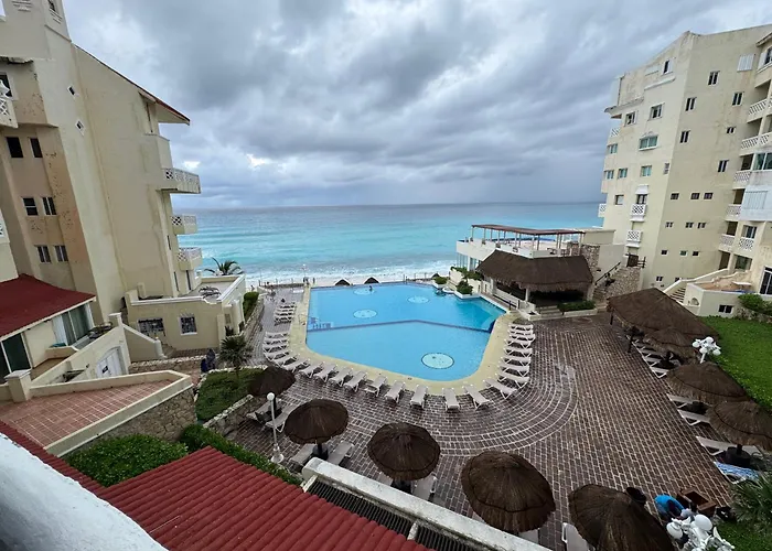 All Vacation Rentals Cancun Plaza Sea View