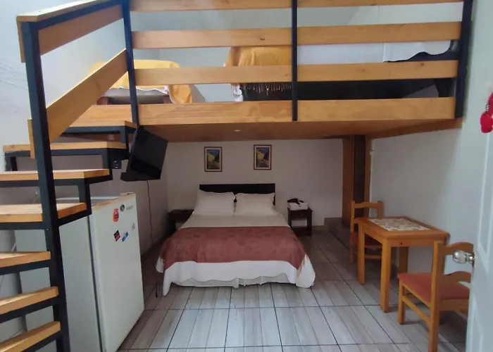  Hostal Vicmar