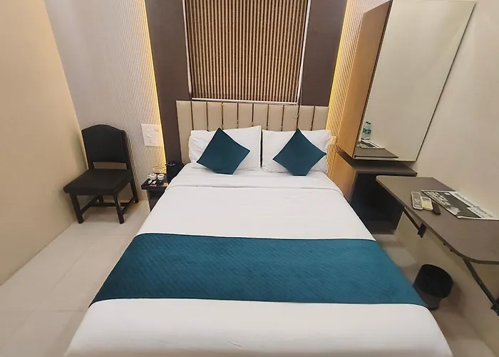 Triton Sion - Near Us Embassy - Near Bkc