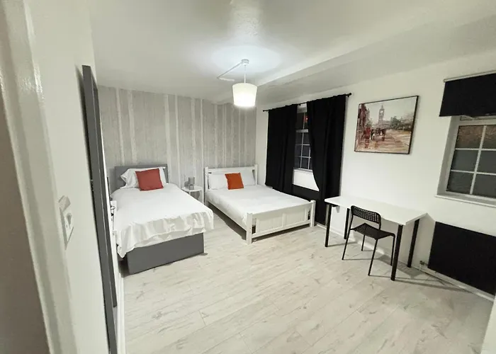 Pension Guide London E2 Rooms
