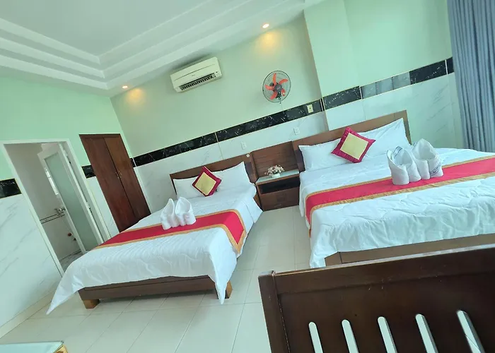 Hotel: Khach San Truong Son