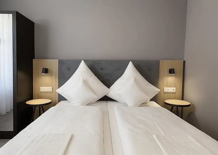 Hi Grand City Hotel
