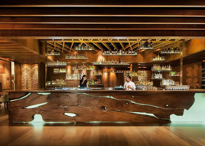 Four Seasons Hotel Sydney