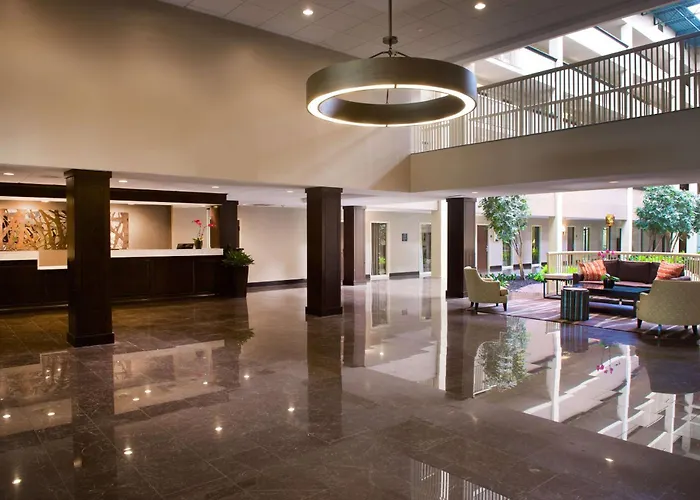 Beach Hotels Embassy Suites By Hilton Philadelphia Airport