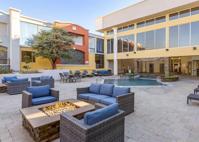 Cheap hotel: Best Western Plus El Paso Airport Hotel & Conference Center