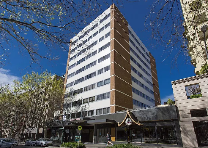 Central hotel: The Jensen Potts Point