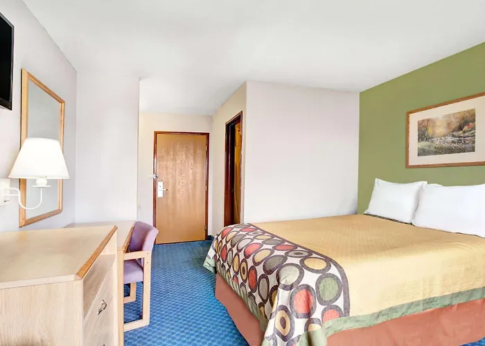 Super 8 By Wyndham West Memphis