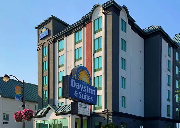 Best Selfcatering Days Inn By Wyndham Niagara Falls Centre St By The Falls