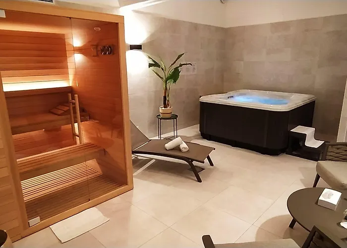 Hotel Les Nations The Originals Boutique Vichy
