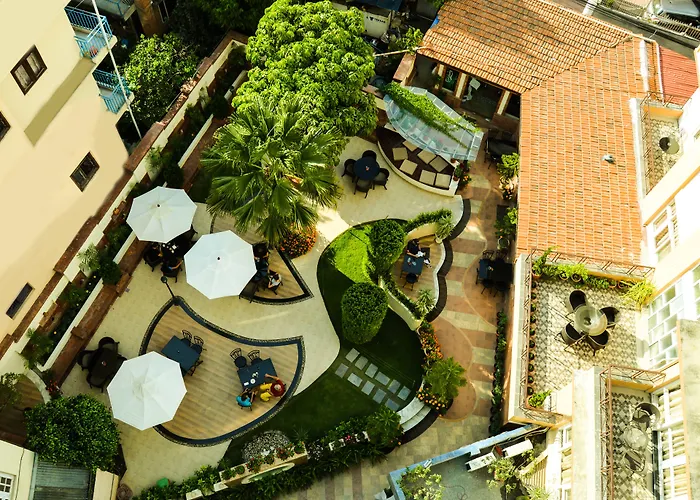 In Luxury hotels Moonlight