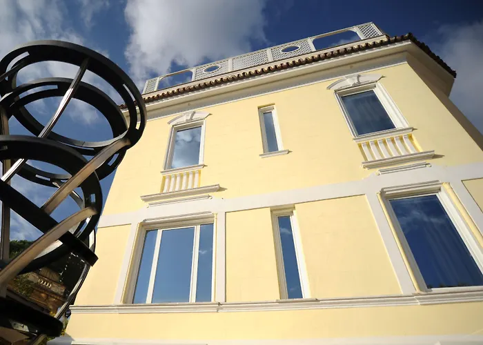  Villa Duse