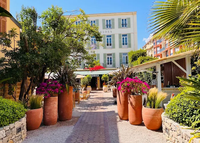 Hotel De Londres