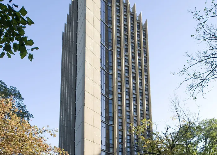 Motels Zum Mtl Auberge D'Ete - Universite De Montreal