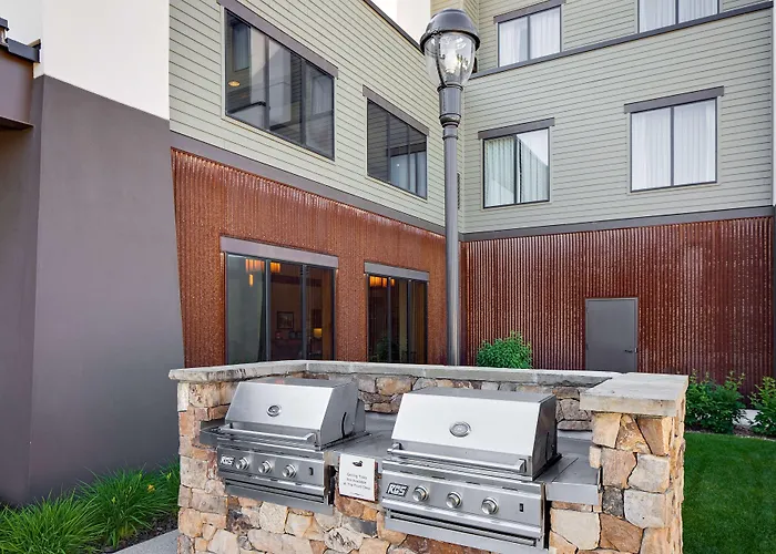 Homewood Suites By Hilton