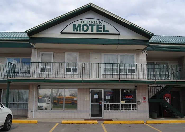 Derrick Motel