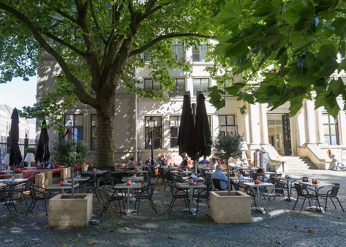 Court Hotel Utrecht City Centre