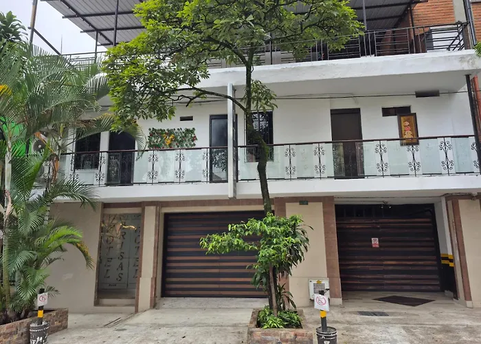 Hotel Brisas MEDELLIN