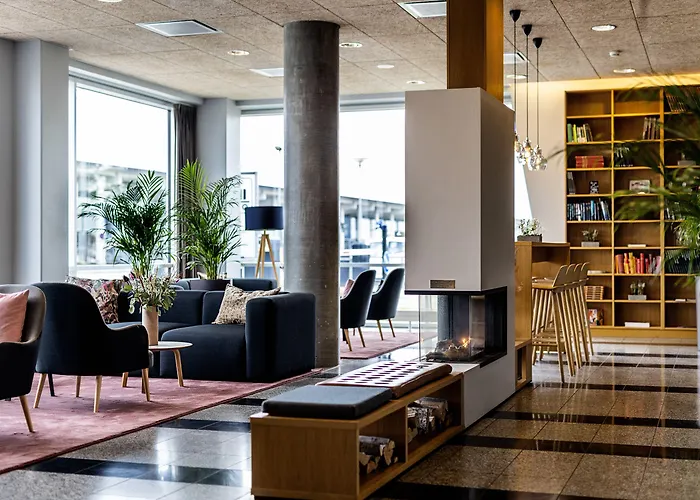  Aalborg Airport