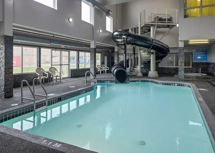 Family Hotel: Home Inn & Suites Regina Airport